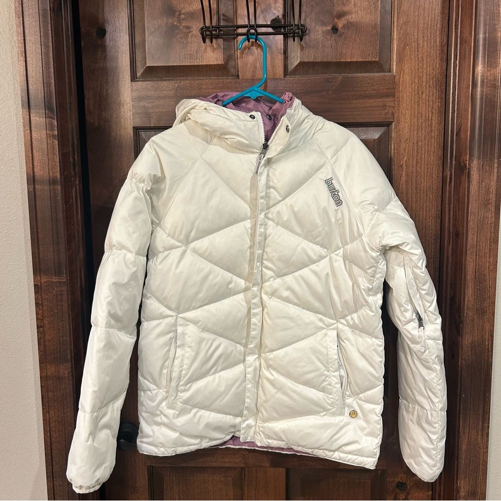 Burton White Puffer Ski Jacket